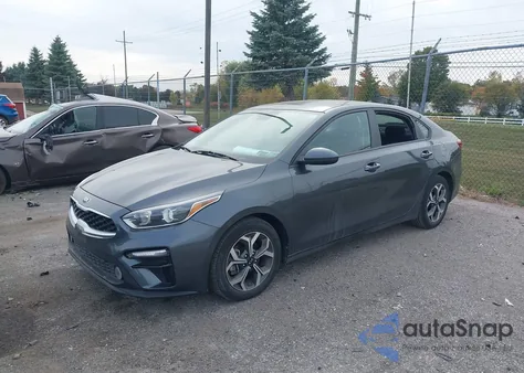 2021 Kia Forte Lxs из США, поврежденный, VIN 3KPF24AD9ME313610